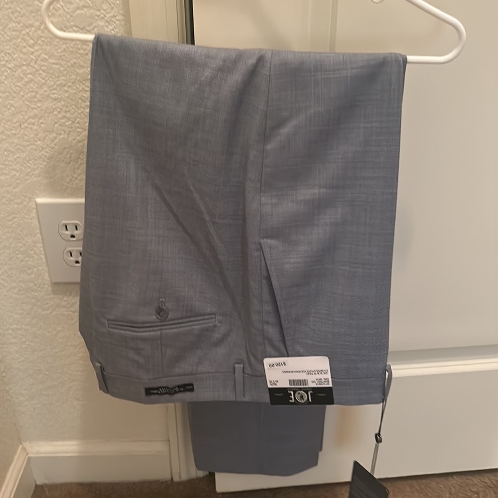 Pants - Picture 2 of 8